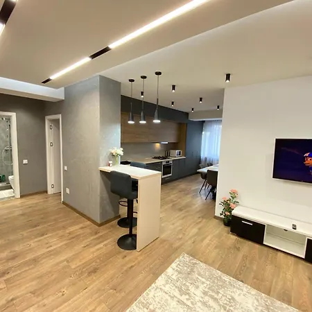 Rentnow Large And Cozy Apartment In The Center, Parking Chisinau Exterior photo