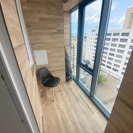 Rentnow Large And Cozy Apartment In The Center, Parking Chisinau Exterior photo
