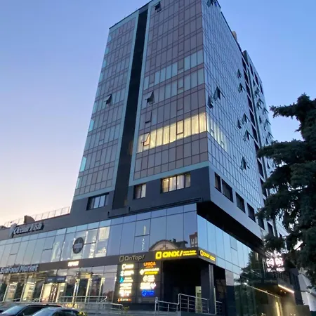 Rentnow Large And Cozy Apartment In The Center, Parking Chisinau Exterior photo