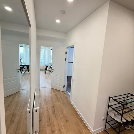 Rentnow Large And Cozy Apartment In The Center, Parking Chisinau Exterior photo