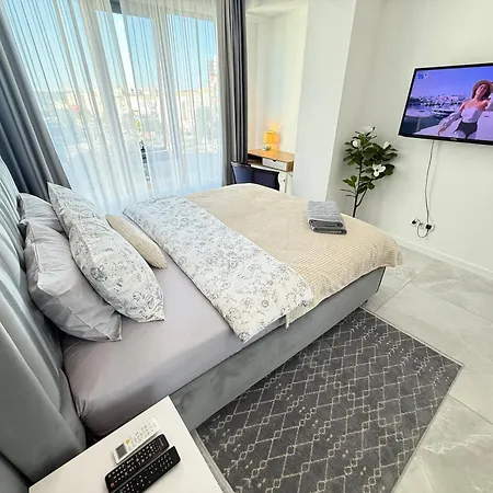 Rentnow Large And Cozy Apartment In The Center, Parking Chisinau Exterior photo