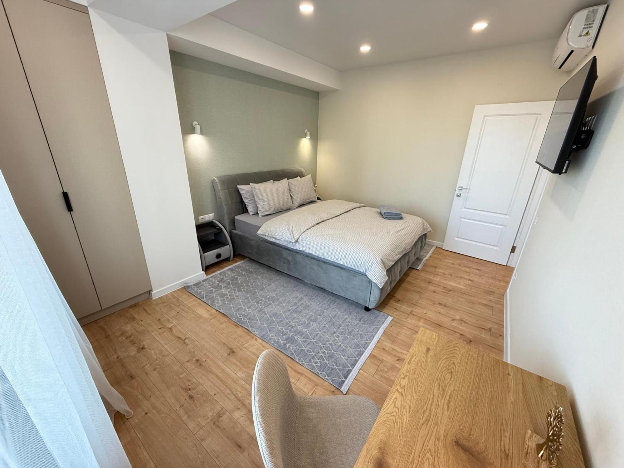 Daire Rentnow Large And Cozy In The Center, Parking *
